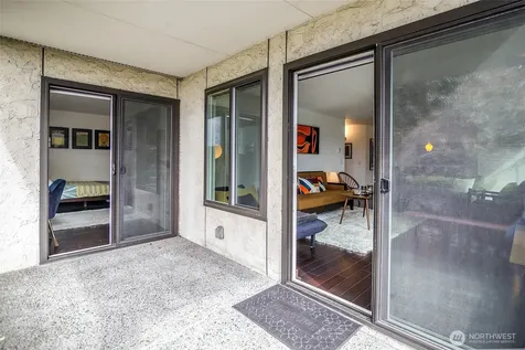 135 N 46th Street Seattle WA 98103