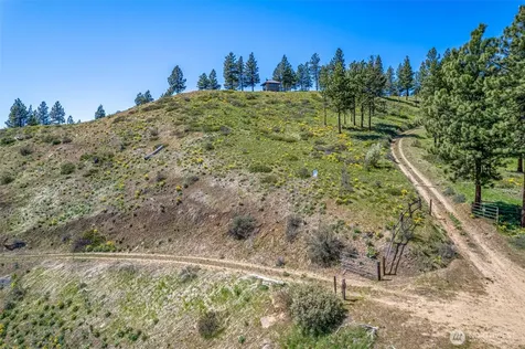 1021 Chicken Farm Lane Cashmere WA 98815