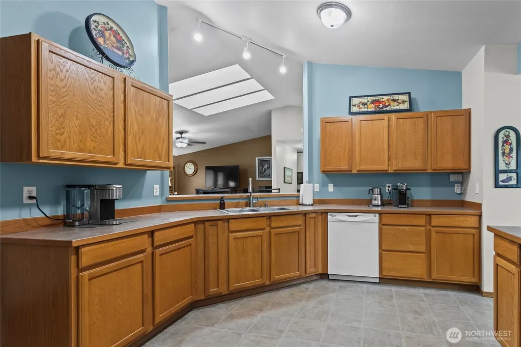21701 31st Avenue E Spanaway WA 98387