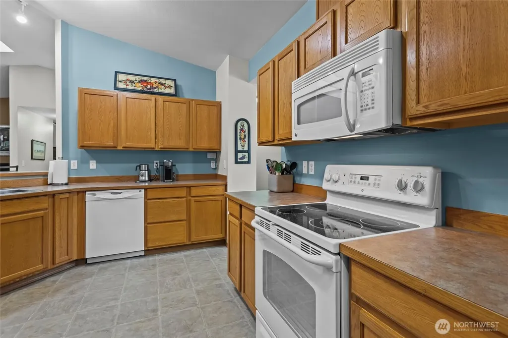 21701 31st Avenue E Spanaway WA 98387