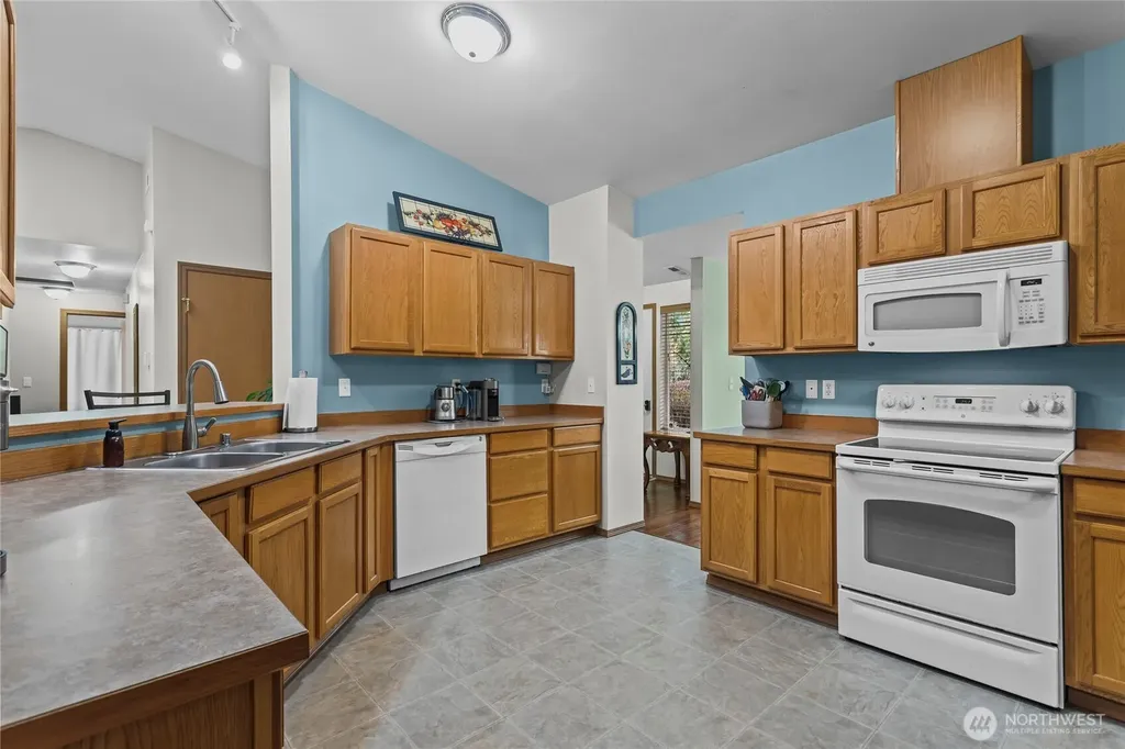 21701 31st Avenue E Spanaway WA 98387