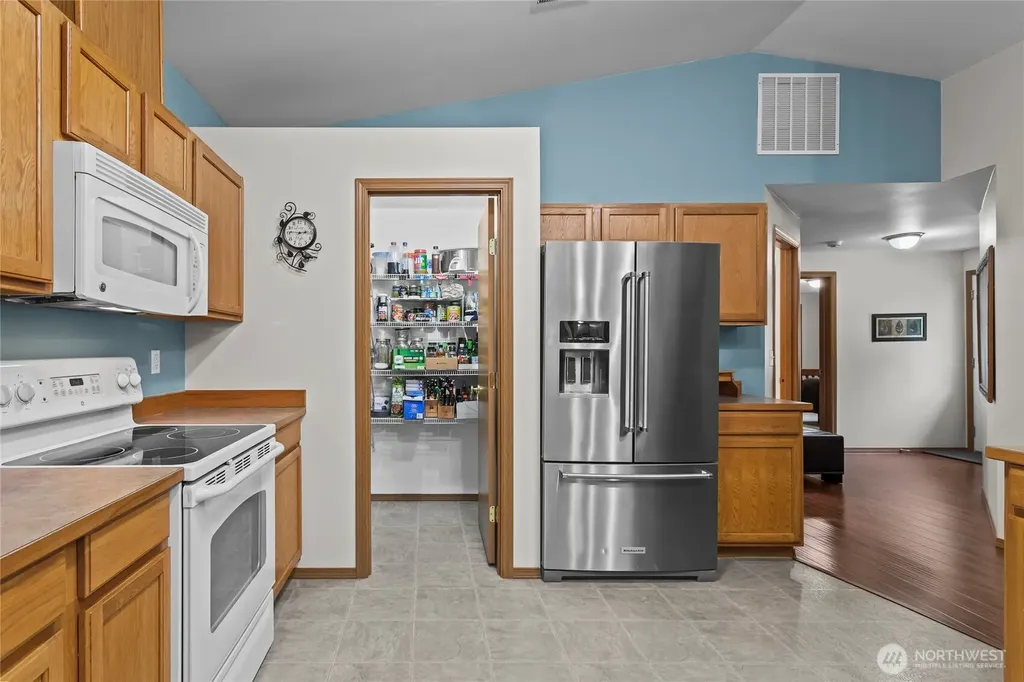 21701 31st Avenue E Spanaway WA 98387
