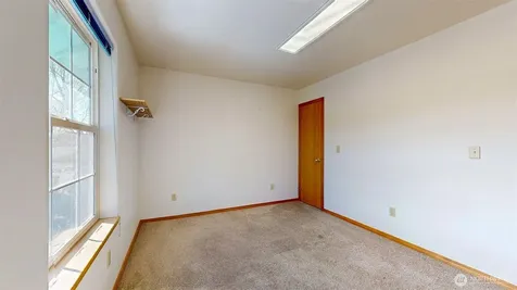 16 River Overlook Street Omak WA 98841