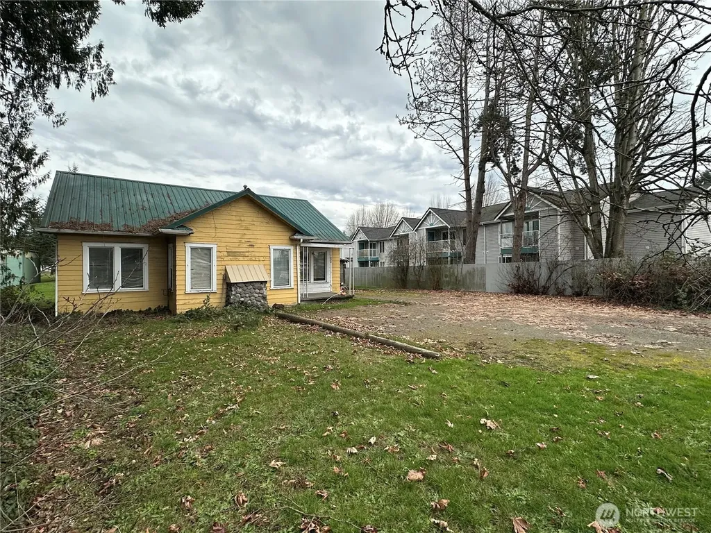 1406 Harrison Avenue Centralia WA 98531