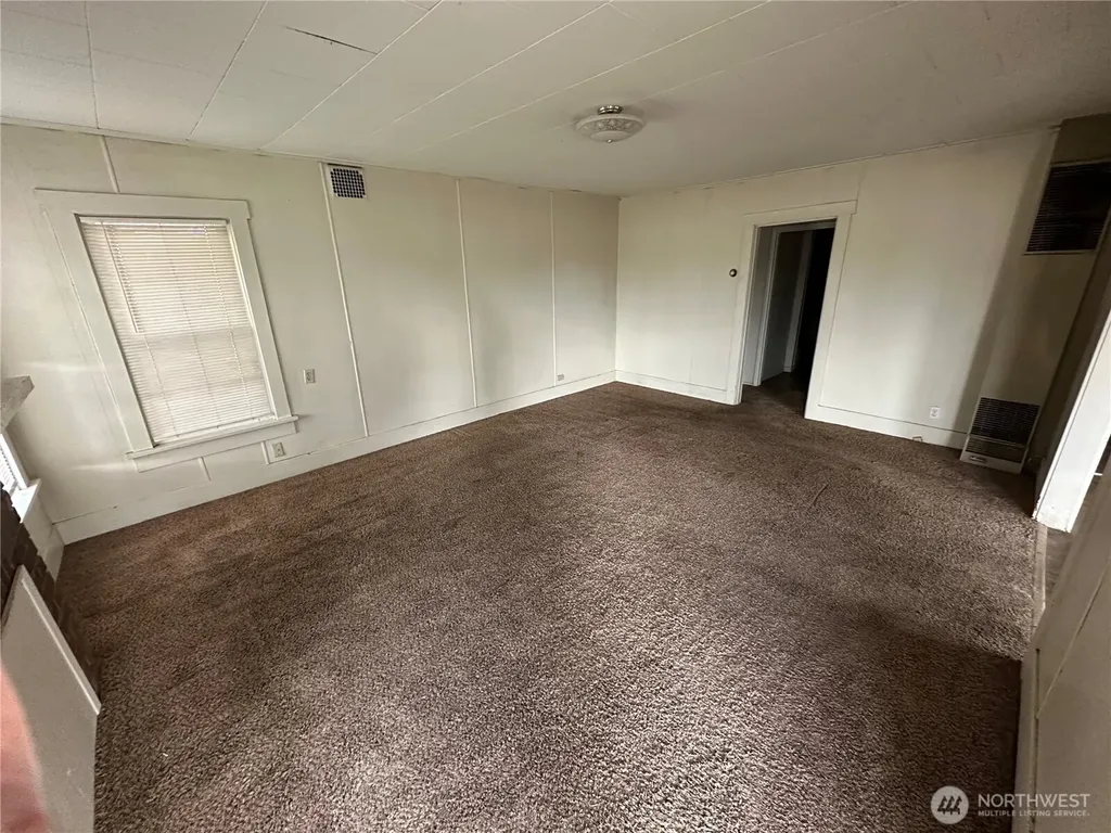 1406 Harrison Avenue Centralia WA 98531