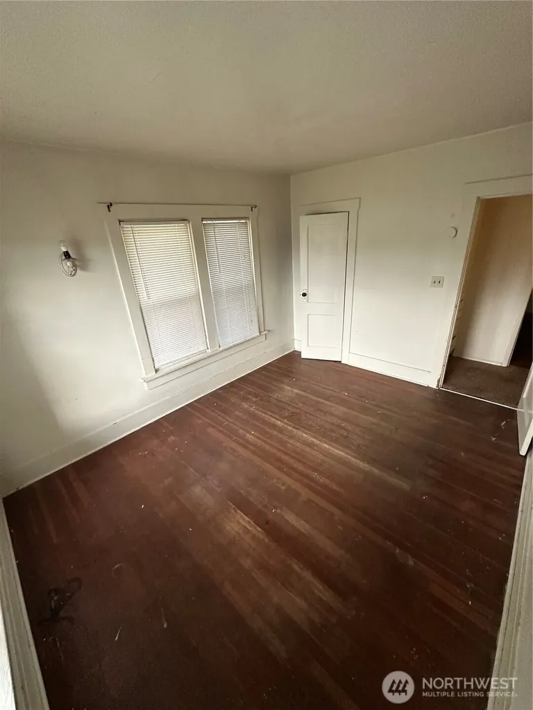 1406 Harrison Avenue Centralia WA 98531