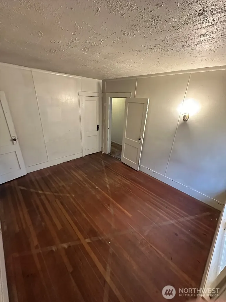 1406 Harrison Avenue Centralia WA 98531
