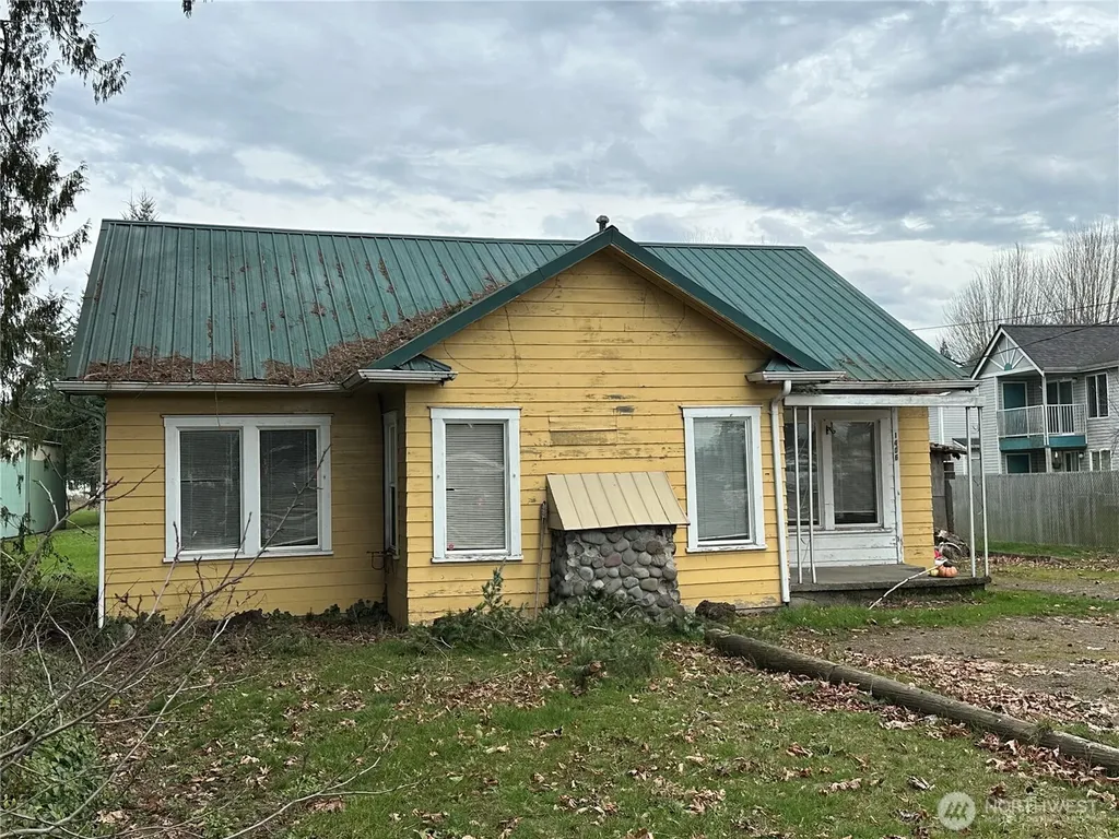1406 Harrison Avenue Centralia WA 98531