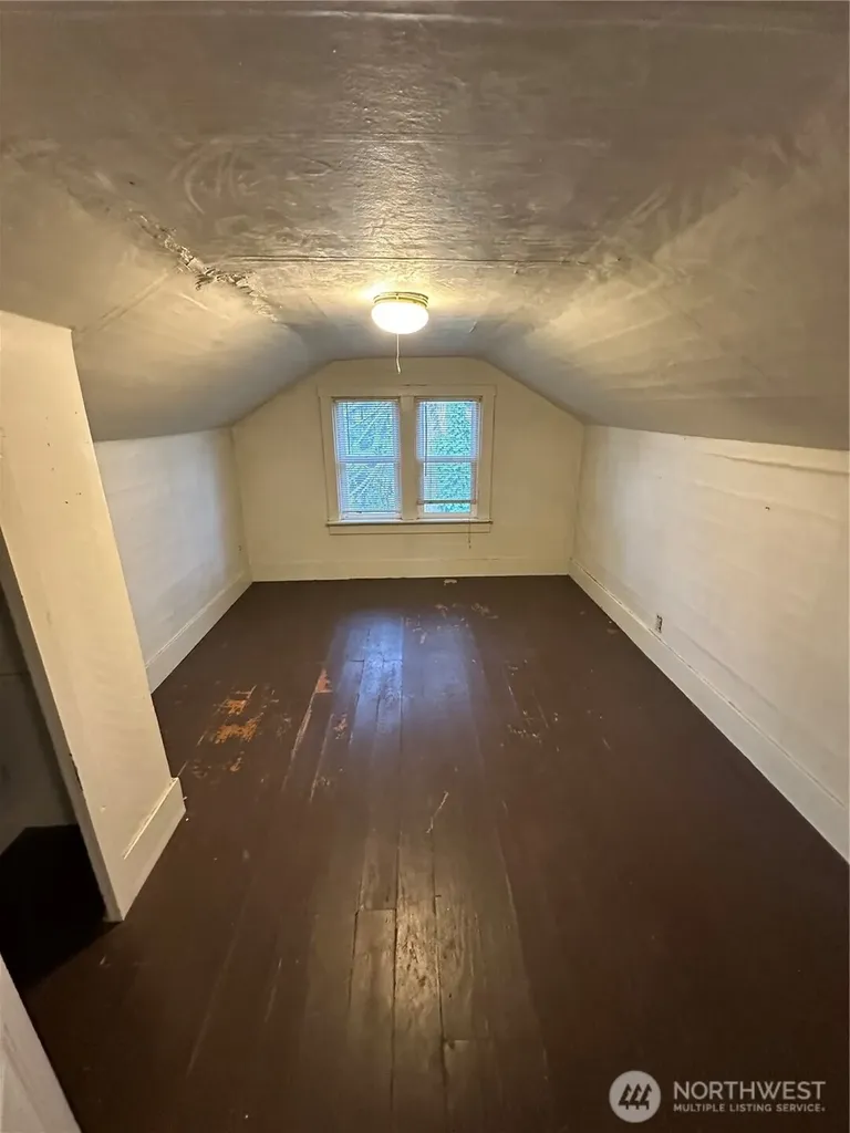 1406 Harrison Avenue Centralia WA 98531