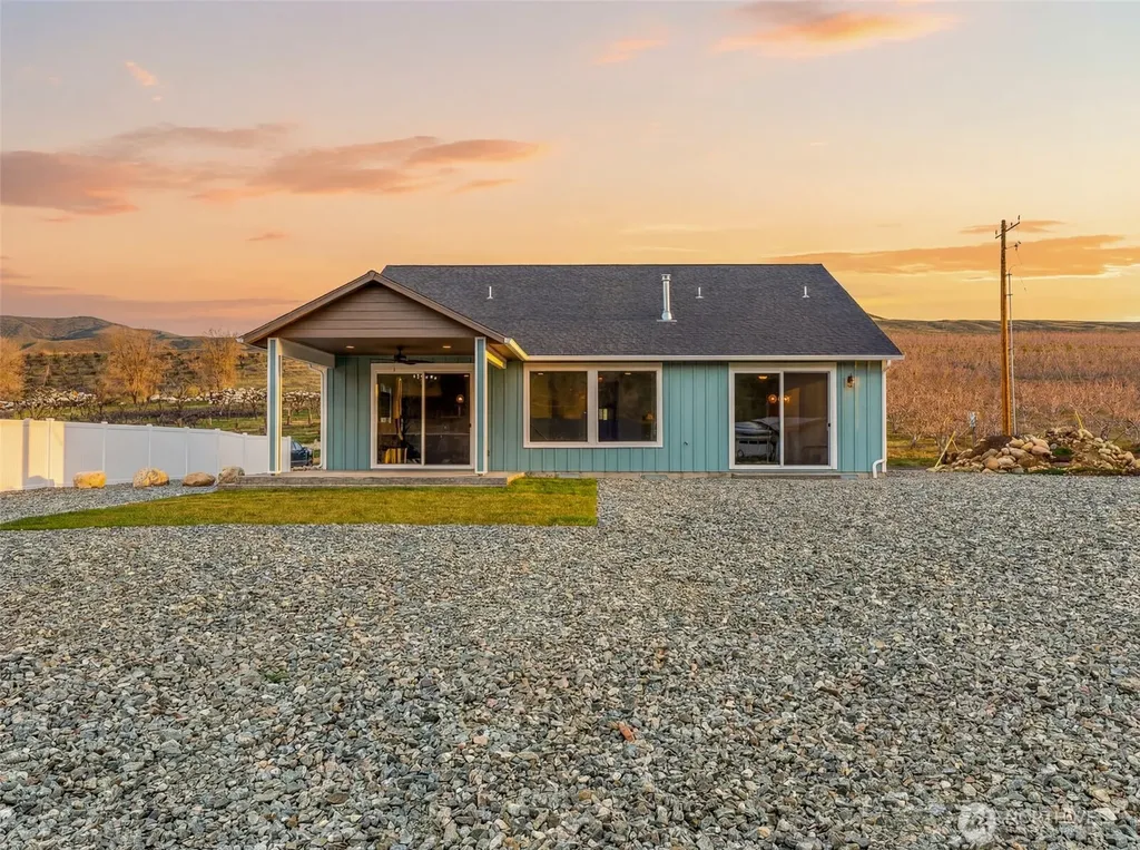 3878 Stayman Flats Road Chelan WA 98816