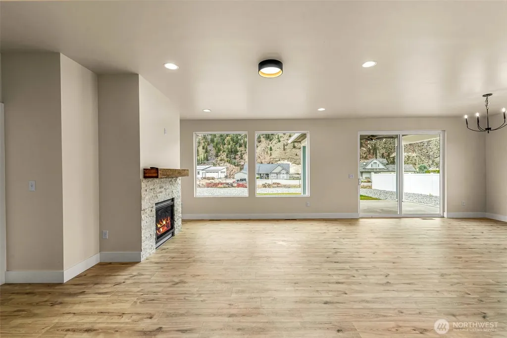 3878 Stayman Flats Road Chelan WA 98816