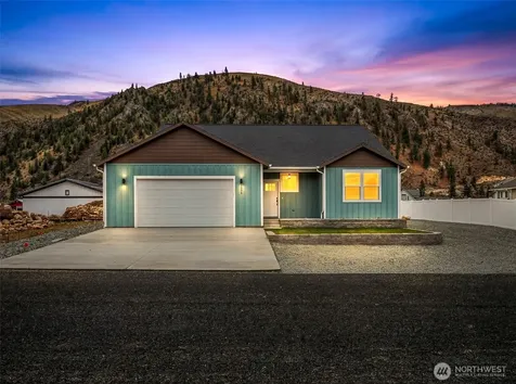 3878 Stayman Flats Road Chelan WA 98816
