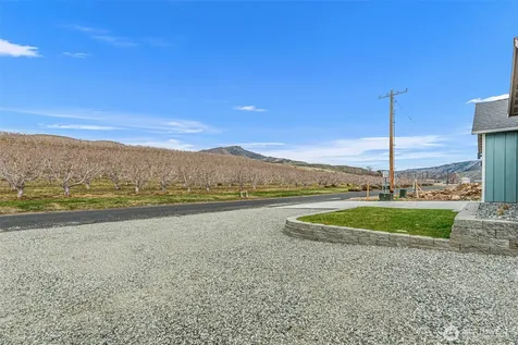 3878 Stayman Flats Road Chelan WA 98816