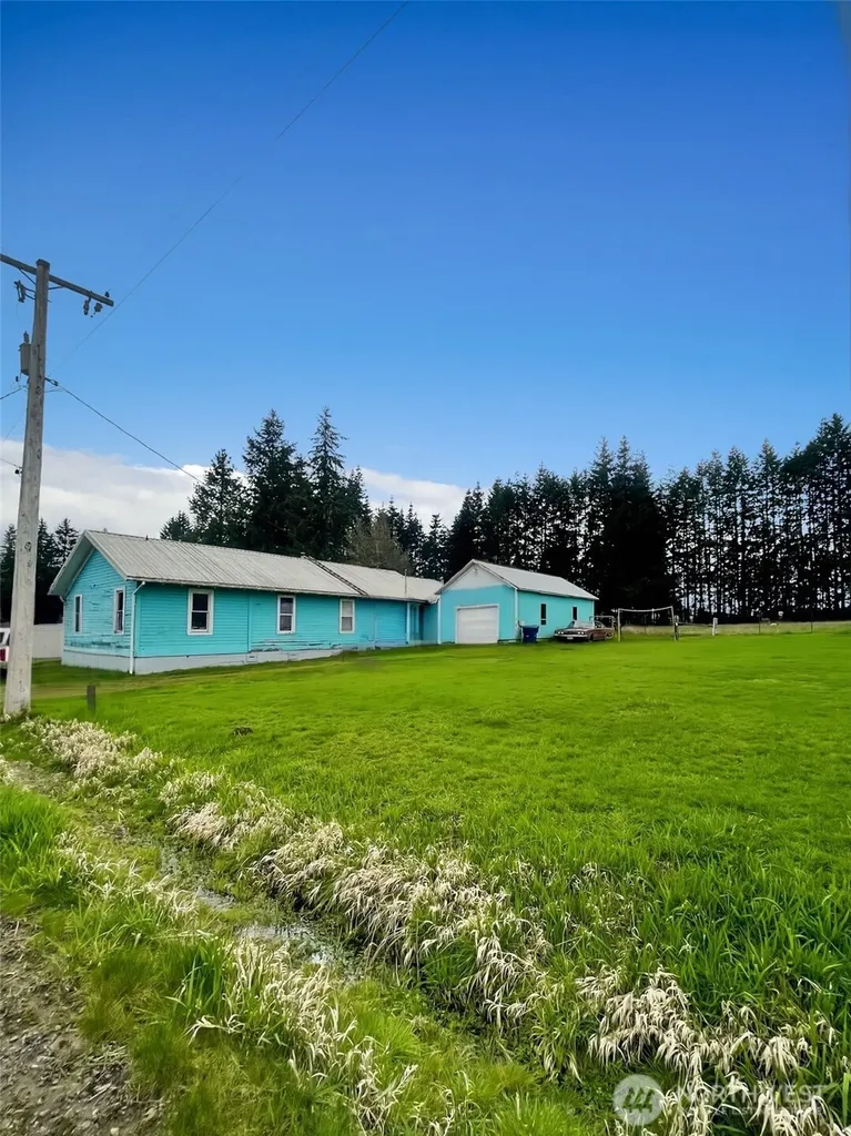 19 Fairley Street Raymond WA 98577