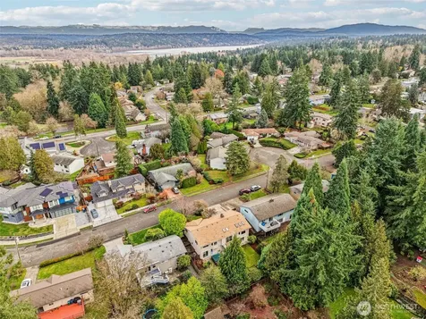5733 155th Avenue NE Redmond WA 98052
