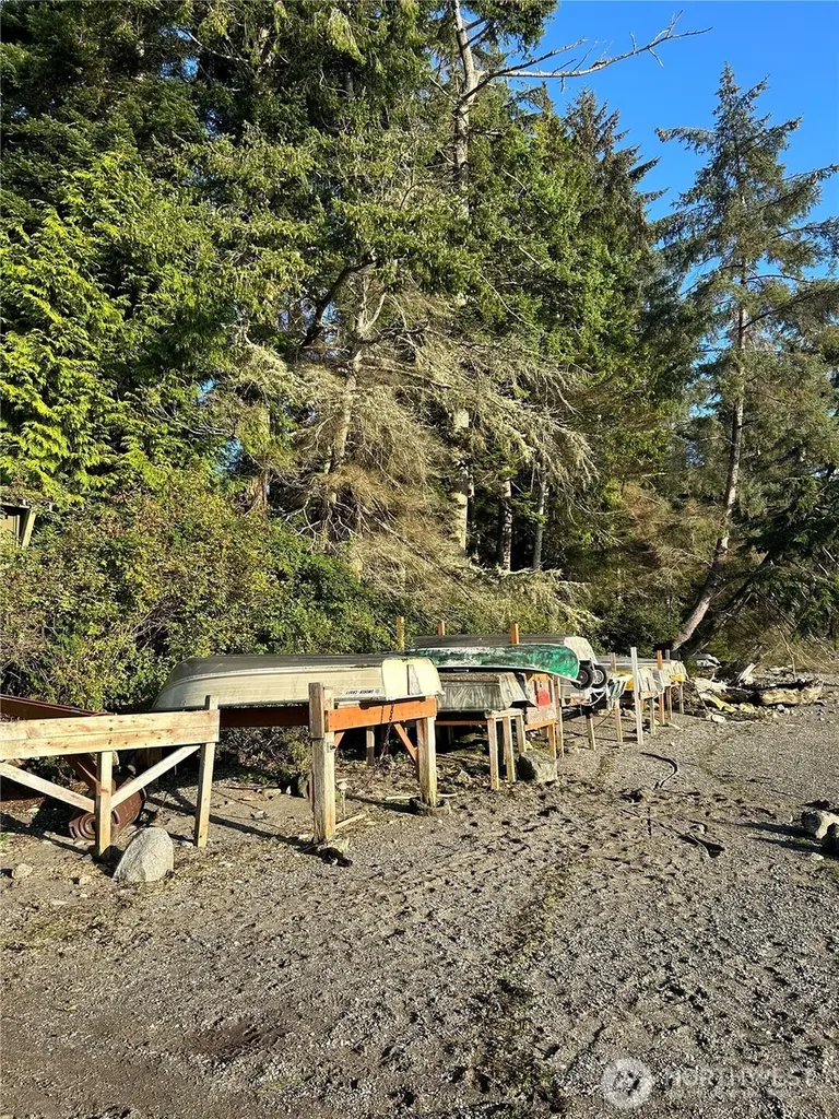 111 Seven Sisters Beach Port Ludlow WA 98358
