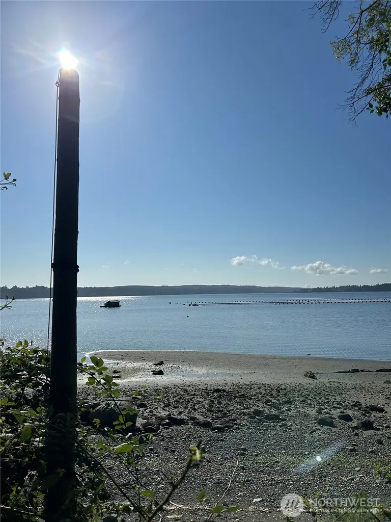111 Seven Sisters Beach Port Ludlow WA 98358