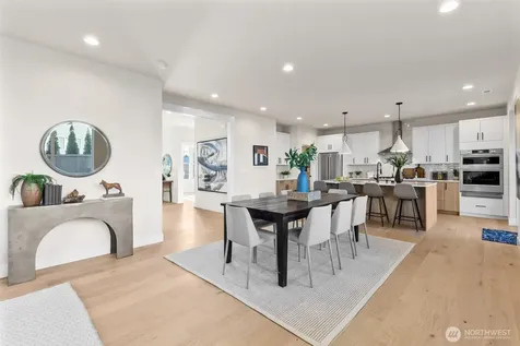 15 213th Place SW Bothell WA 98021