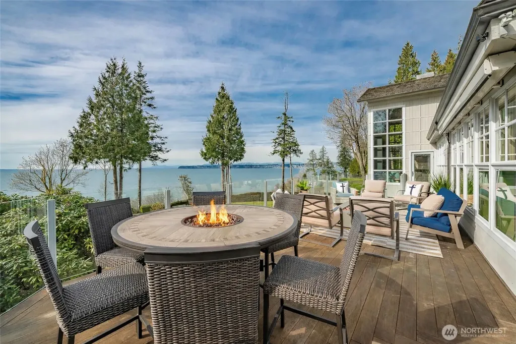9045 Shearwater Road Blaine WA 98230