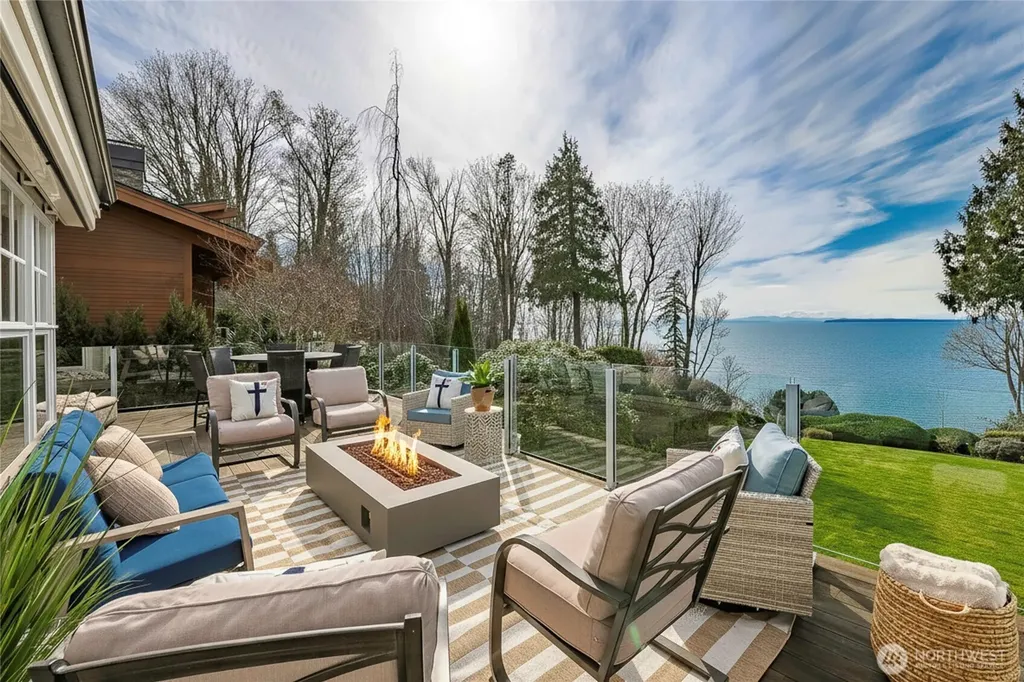 9045 Shearwater Road Blaine WA 98230