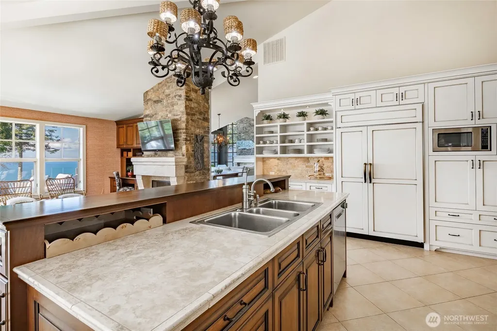 9045 Shearwater Road Blaine WA 98230