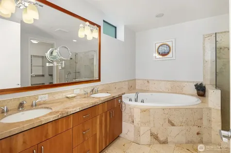 2716 Elliott Avenue Seattle WA 98121