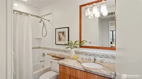 2716 Elliott Avenue Seattle WA 98121