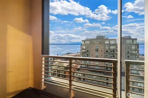 2716 Elliott Avenue Seattle WA 98121