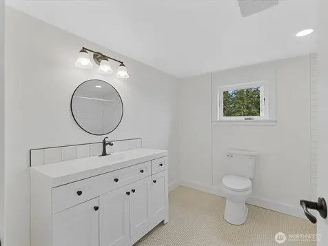659 State Route 532 Camano Island WA 98282