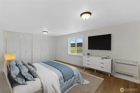 659 State Route 532 Camano Island WA 98282