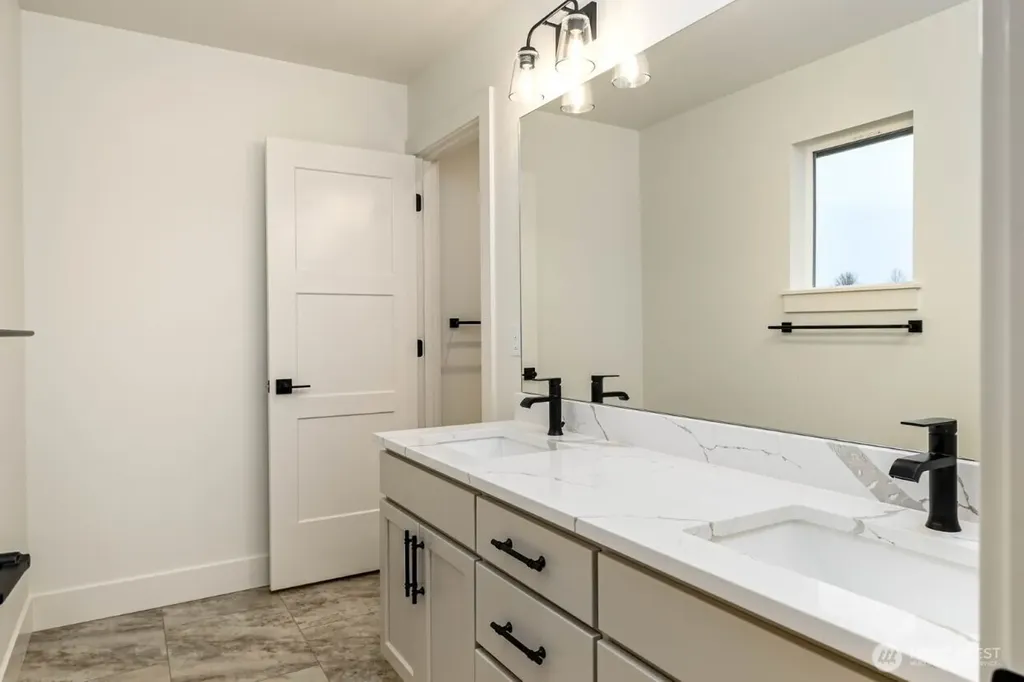 2125 277th Place NE Arlington WA 98223