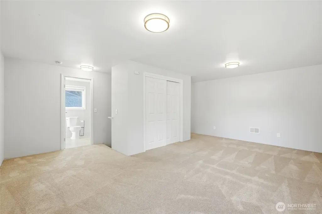 7919 194th Place SW Edmonds WA 98026