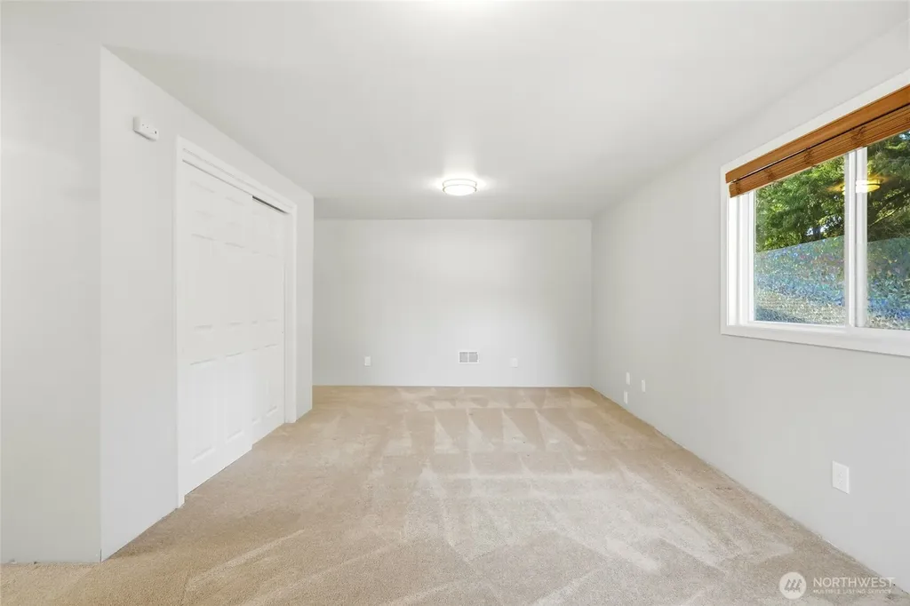 7919 194th Place SW Edmonds WA 98026