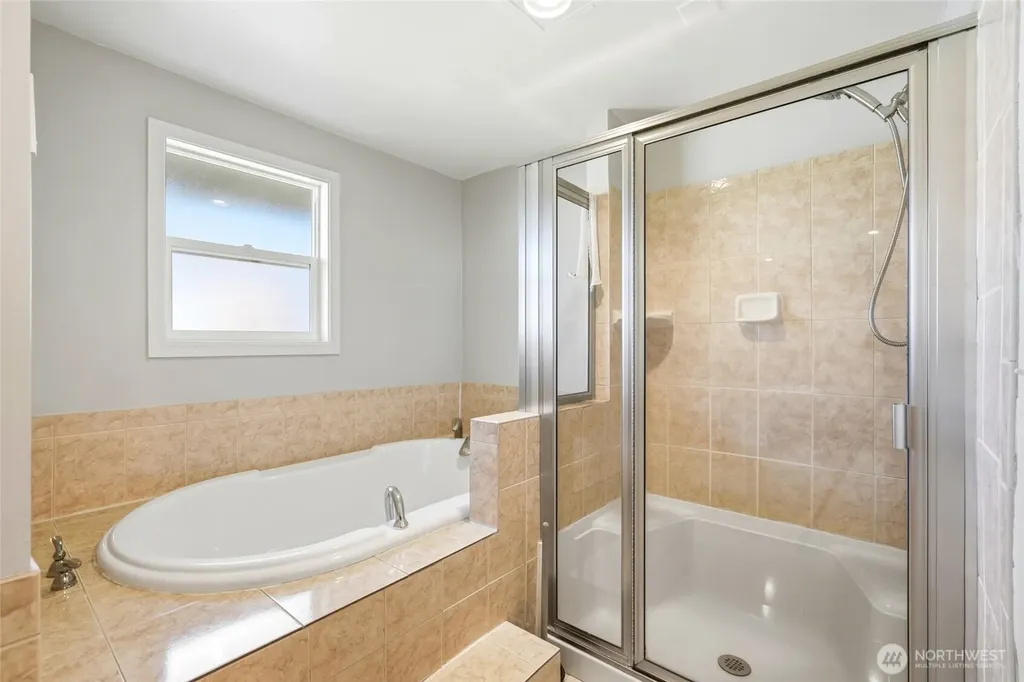 7919 194th Place SW Edmonds WA 98026