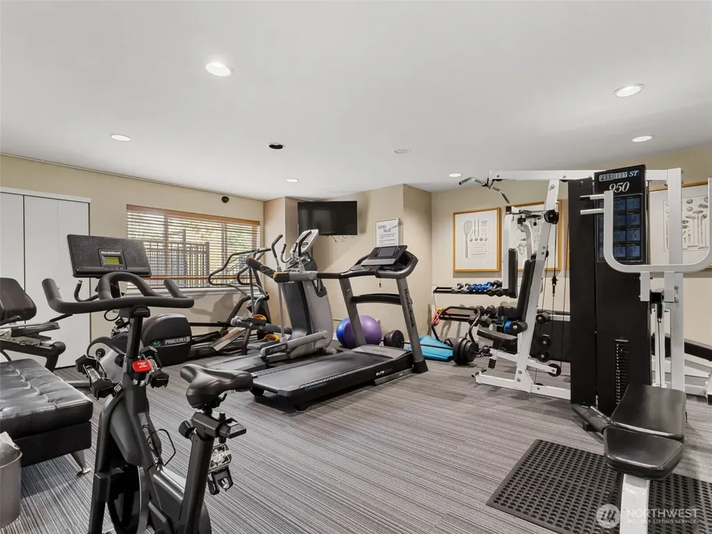 31500 33rd Place SW Federal Way WA 98023