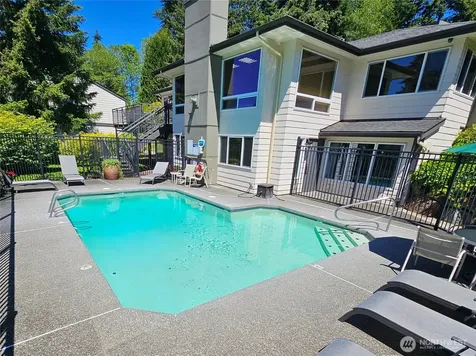 31500 33rd Place SW Federal Way WA 98023