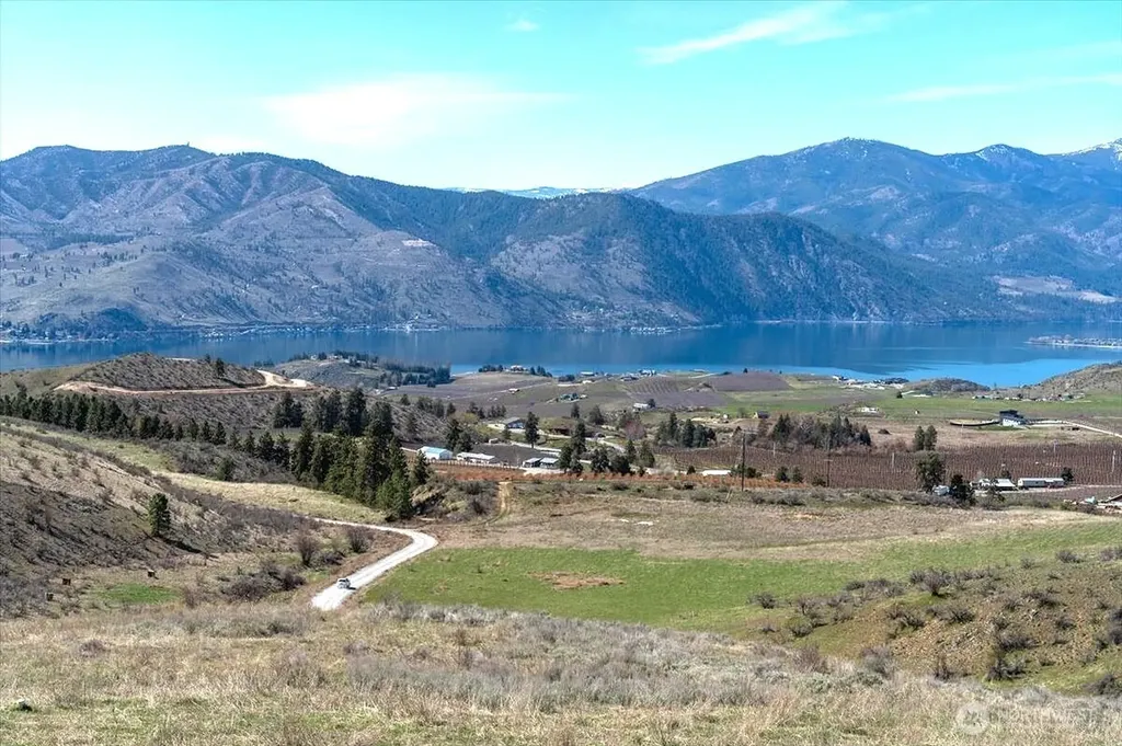 562 Chelan Ranch Road Chelan WA 98816