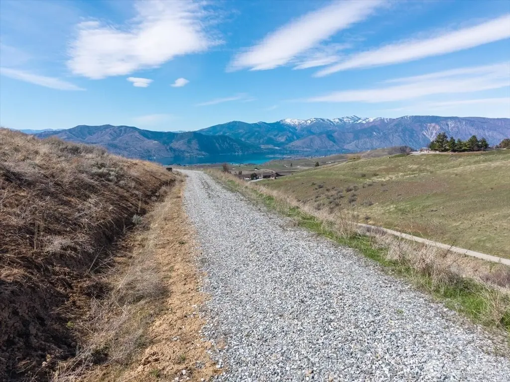 562 Chelan Ranch Road Chelan WA 98816