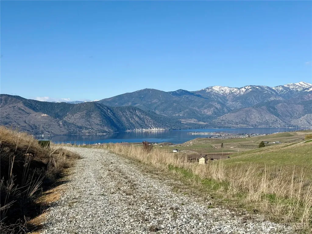 562 Chelan Ranch Road Chelan WA 98816