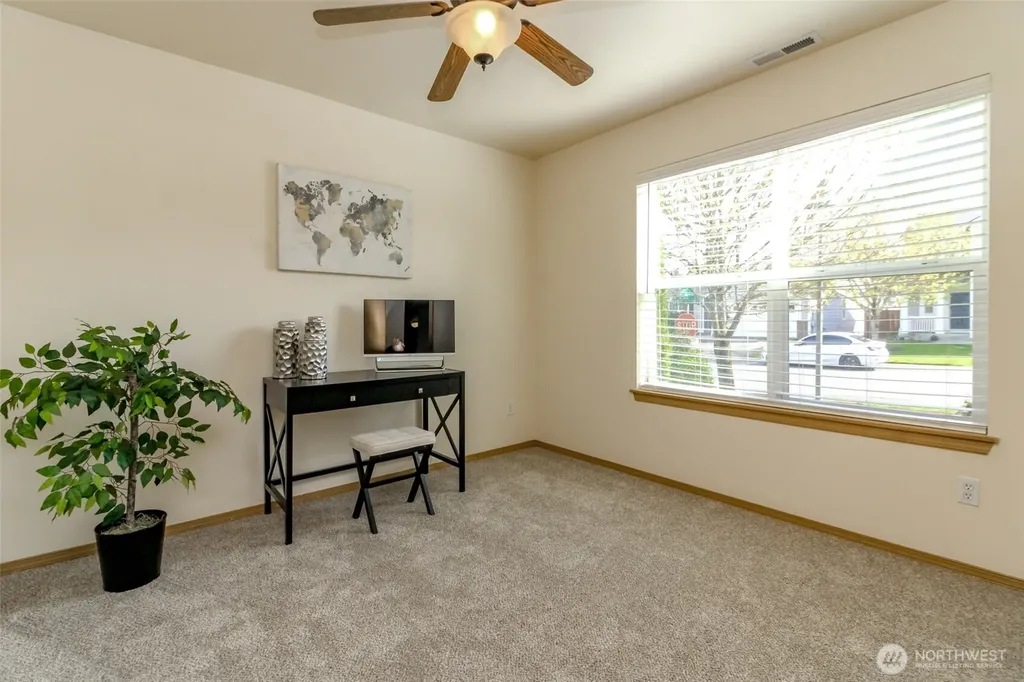 8521 175th Street Ct E Puyallup WA 98375