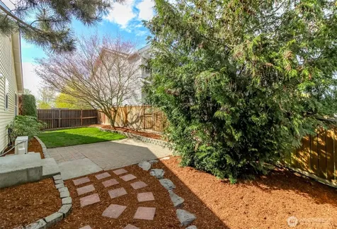 8521 175th Street Ct E Puyallup WA 98375