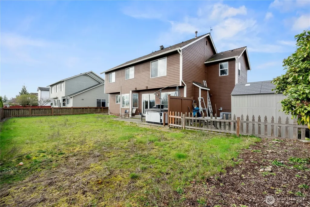 13617 68th Avenue Ct E Puyallup WA 98373