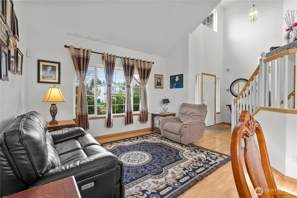 13617 68th Avenue Ct E Puyallup WA 98373