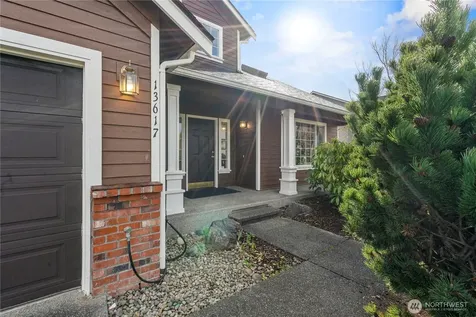 13617 68th Avenue Ct E Puyallup WA 98373