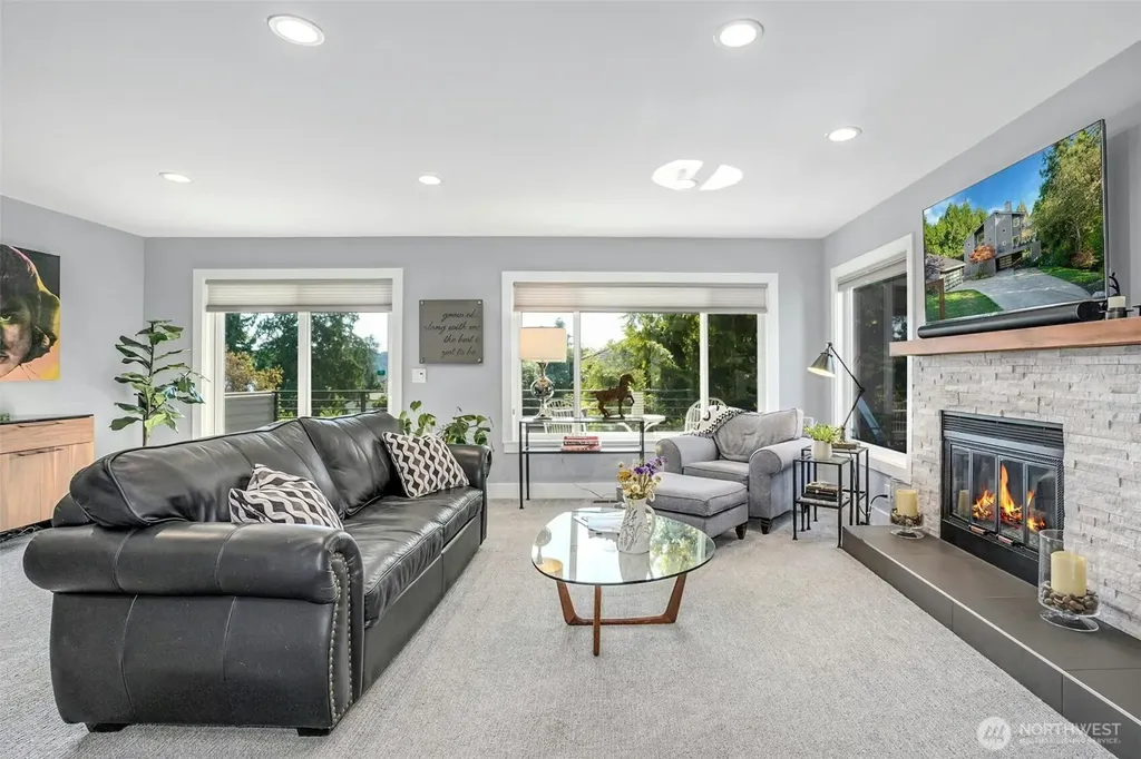 6065 NE 135th Street Kirkland WA 98034