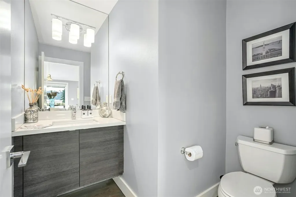 6065 NE 135th Street Kirkland WA 98034
