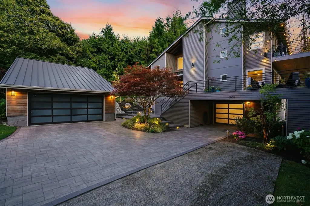 6065 NE 135th Street Kirkland WA 98034