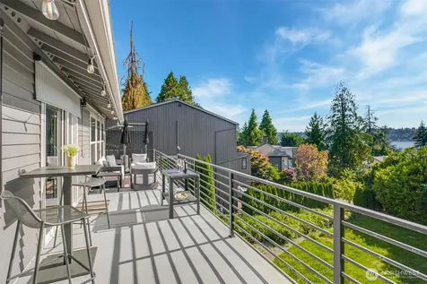 6065 NE 135th Street Kirkland WA 98034