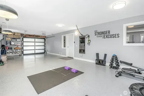 6065 NE 135th Street Kirkland WA 98034