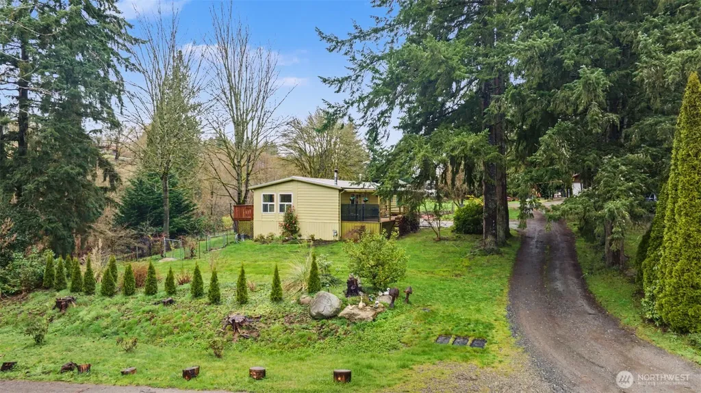 9715 162nd Street SE Snohomish WA 98296